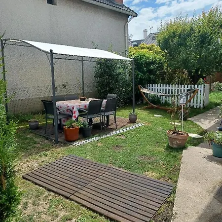 Deux Pieces Meuble Avec Terrasse